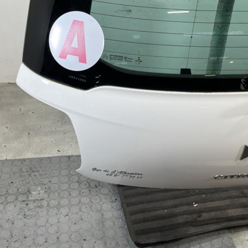 Malle/Hayon arriere CITROEN DS3 Photo n°5