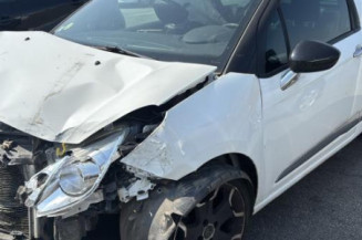 Malle/Hayon arriere CITROEN DS3