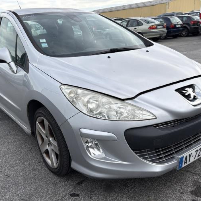 Pare choc avant PEUGEOT 308 1 Photo n°8