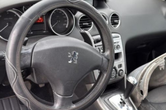 Pare choc avant PEUGEOT 308 1