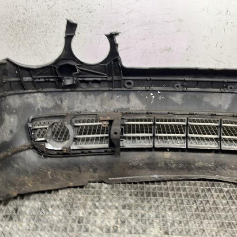 Pare choc avant VOLKSWAGEN POLO 4 Photo n°6