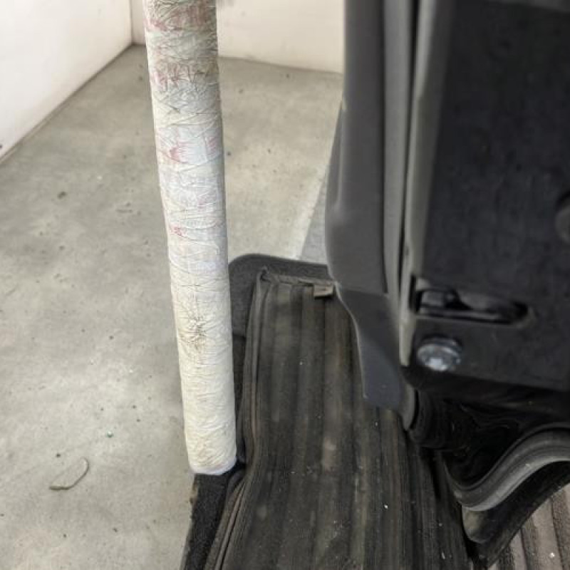 Porte arriere droit VOLKSWAGEN POLO 4 Photo n°3