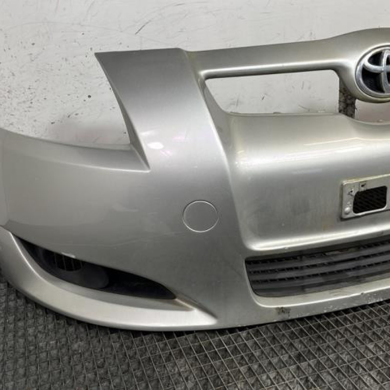 Pare choc avant TOYOTA AURIS 1 Photo n°2