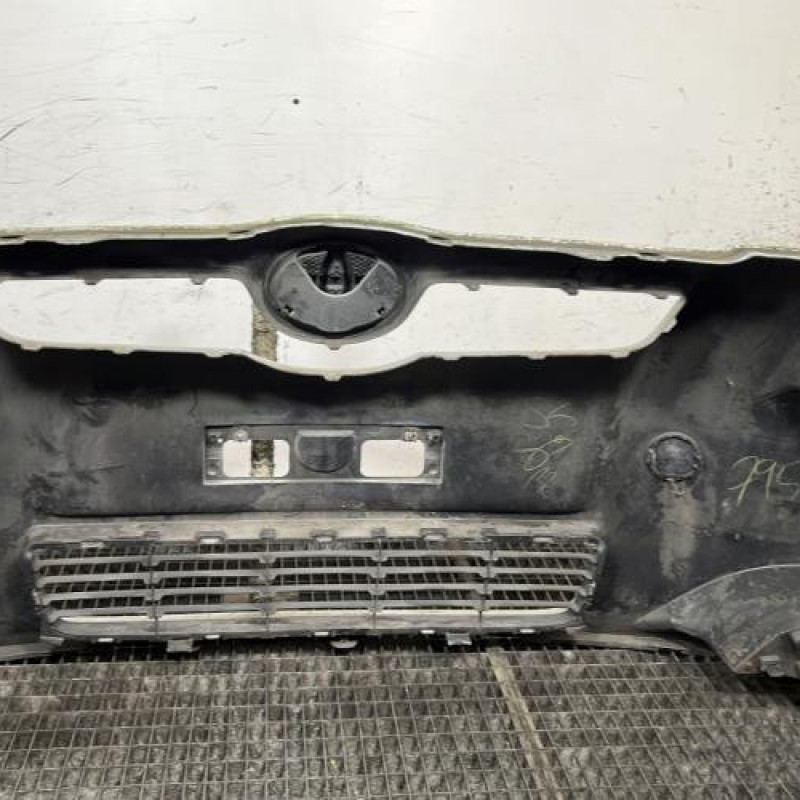 Pare choc avant TOYOTA AURIS 1 Photo n°5