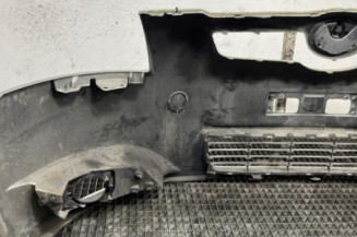 Pare choc avant TOYOTA AURIS 1