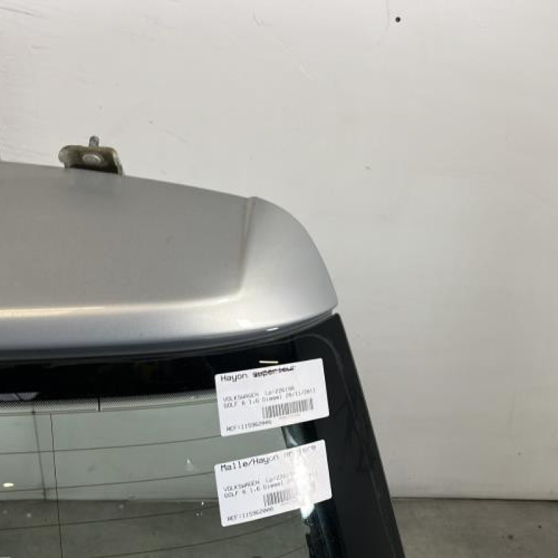 Malle/Hayon arriere VOLKSWAGEN GOLF 6 Photo n°3
