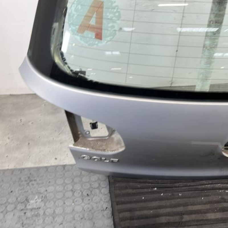 Malle/Hayon arriere VOLKSWAGEN GOLF 6 Photo n°5