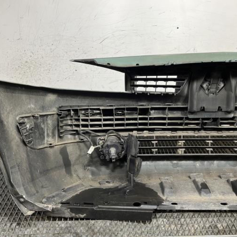 Pare choc avant RENAULT MEGANE 2 Photo n°7