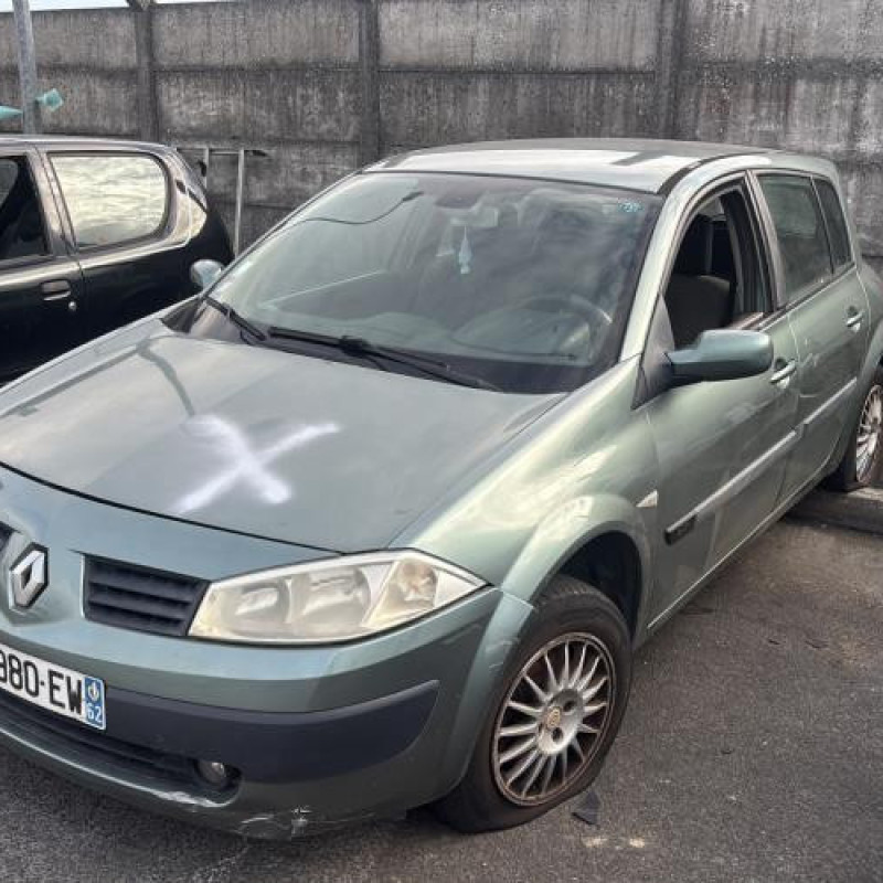 Pare choc avant RENAULT MEGANE 2 Photo n°9