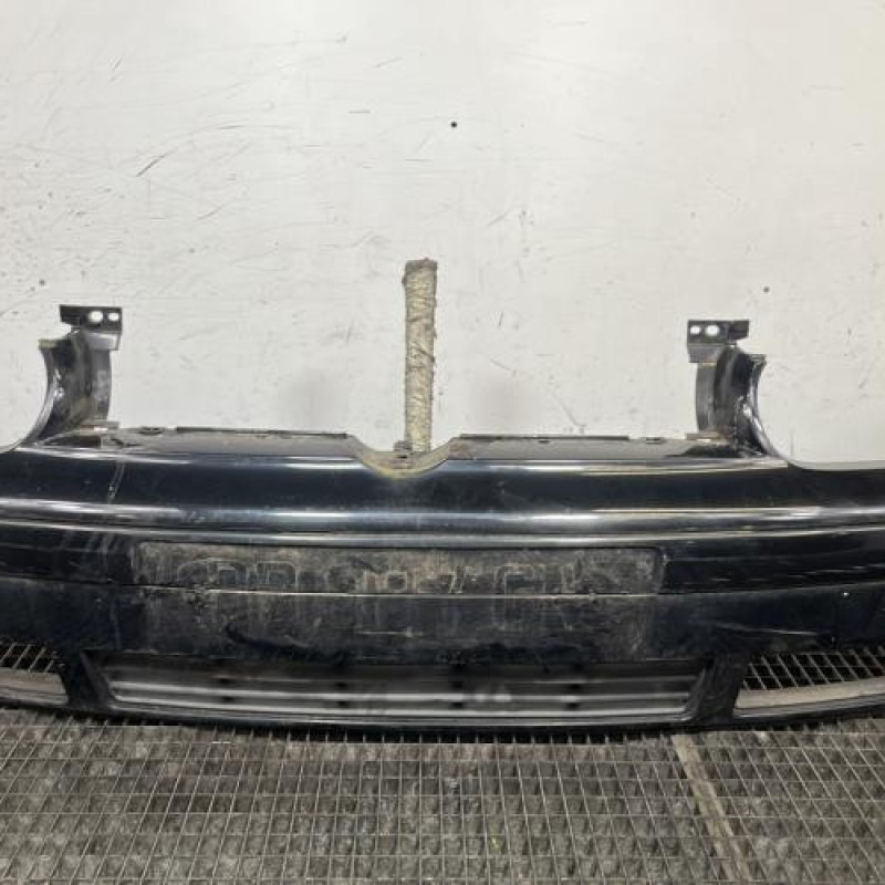 Pare choc avant VOLKSWAGEN GOLF 4 Photo n°1