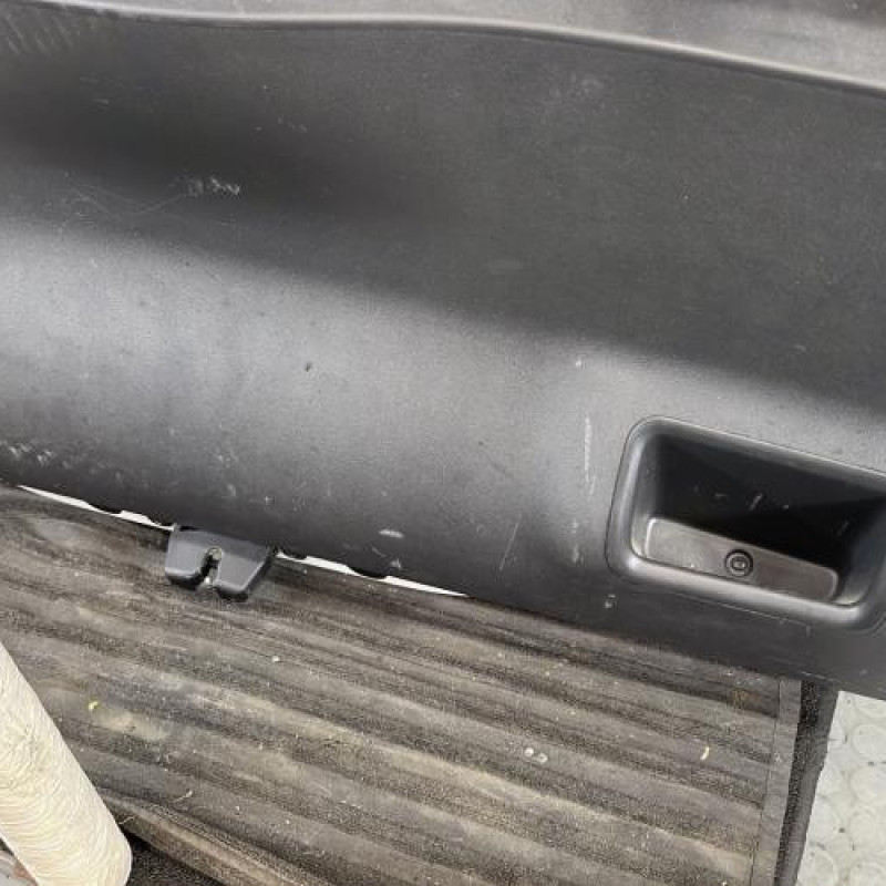 Malle/Hayon arriere CITROEN C3 PICASSO Photo n°10