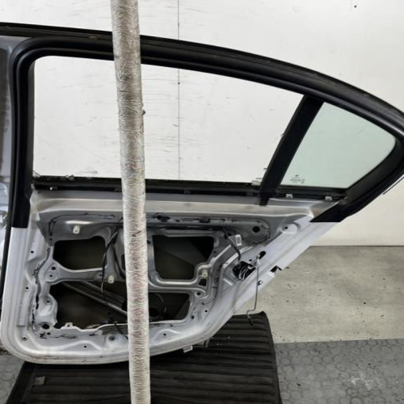 Porte arriere droit BMW SERIE 3 E90 Photo n°7
