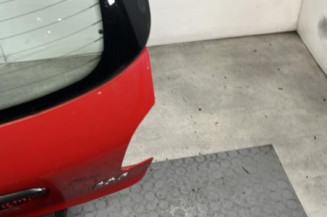 Malle/Hayon arriere PEUGEOT 206