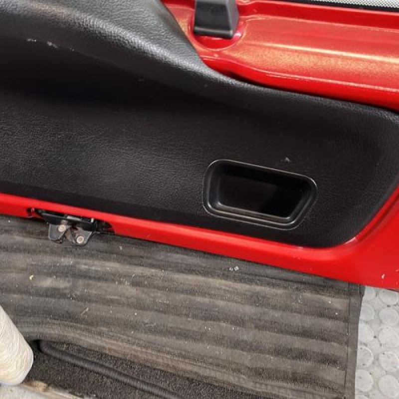 Malle/Hayon arriere PEUGEOT 206 Photo n°10