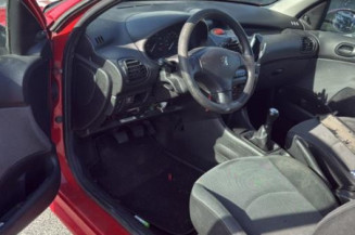 Pare choc avant PEUGEOT 206