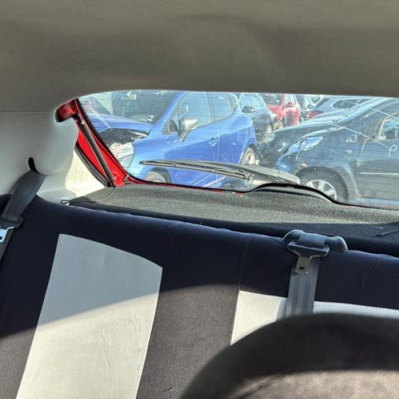 Pare choc avant PEUGEOT 206 Photo n°16