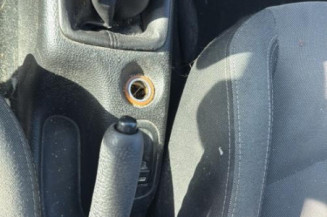 Pare choc avant PEUGEOT 206