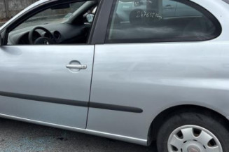 Porte avant droit SEAT IBIZA 3