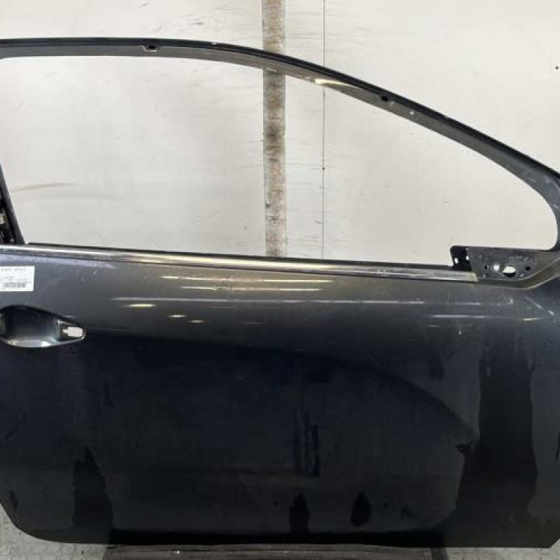 Porte avant droit PEUGEOT 208 1 Photo n°1