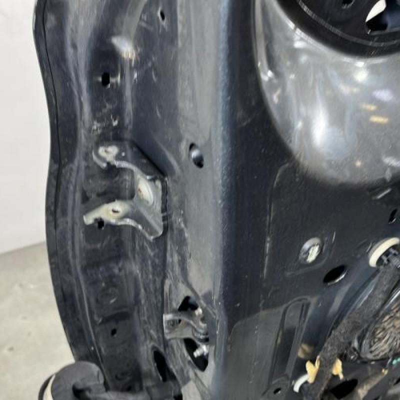 Porte avant droit PEUGEOT 208 1 Photo n°2