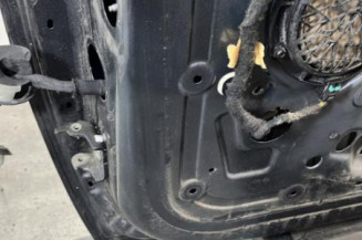 Porte avant droit PEUGEOT 208 1