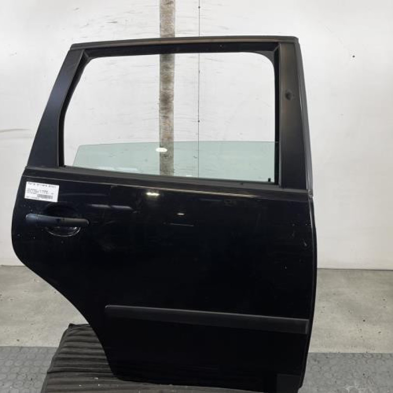 Porte arriere droit VOLKSWAGEN POLO 4 Photo n°1