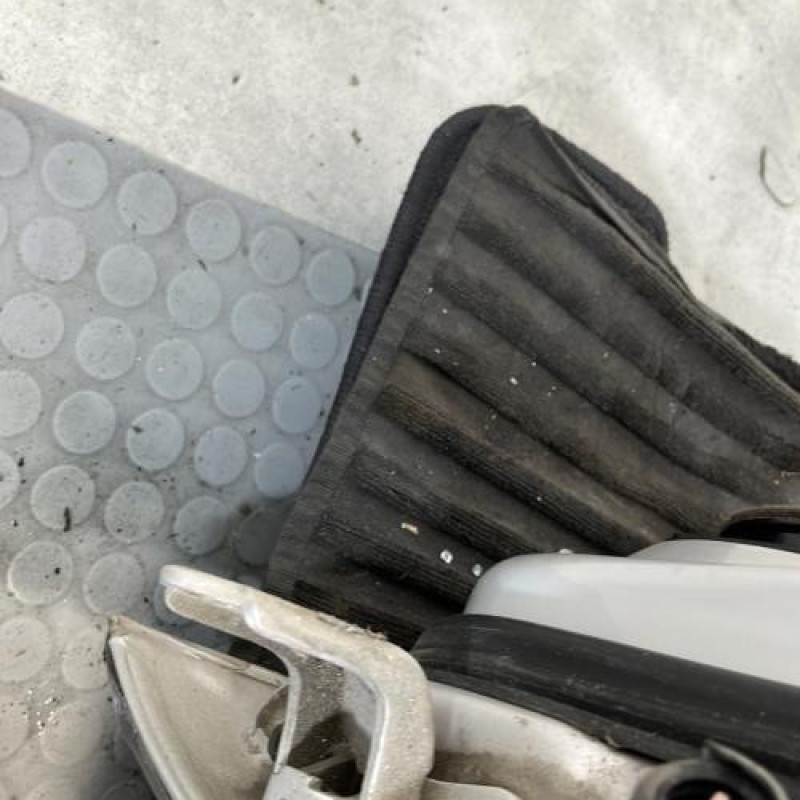 Porte arriere gauche HYUNDAI TUCSON 1 Photo n°3