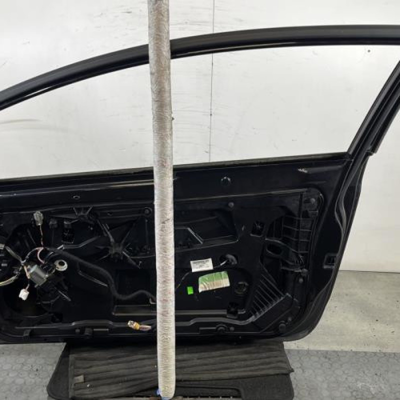 Porte avant droit FORD FIESTA 6 Photo n°5