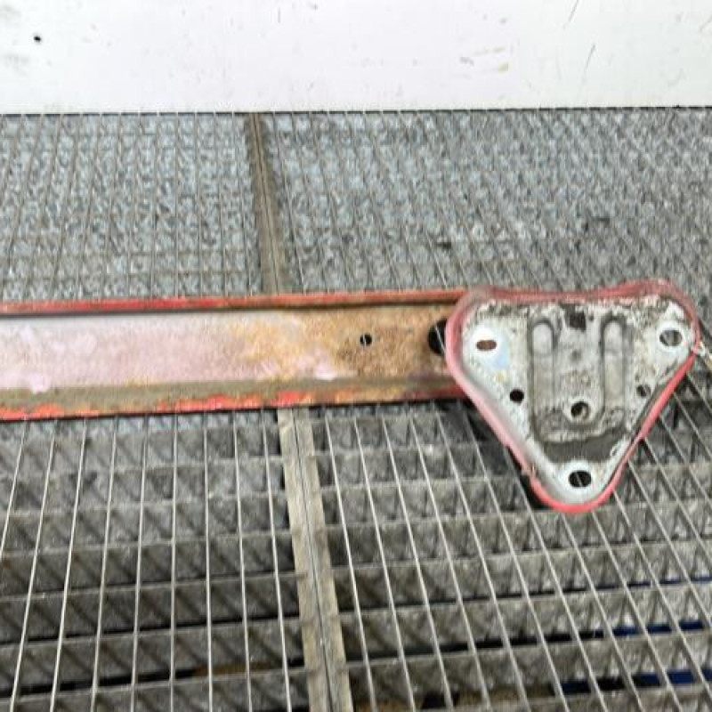 Renfort pare choc arriere (traverse) TOYOTA YARIS 2 Photo n°6