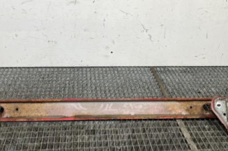 Renfort pare choc arriere (traverse) TOYOTA YARIS 2