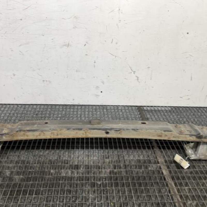 Renfort pare choc arriere (traverse) TOYOTA AURIS 1 Photo n°1