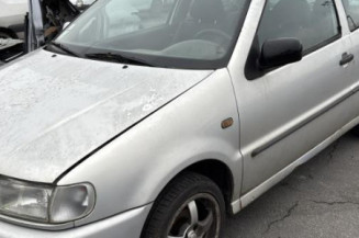 Porte avant gauche VOLKSWAGEN POLO 3