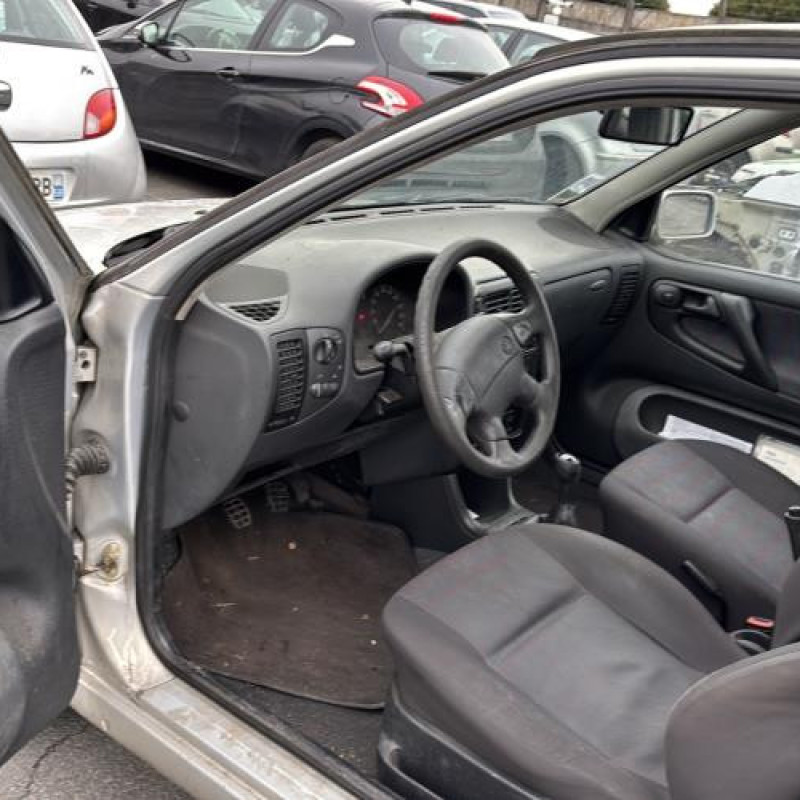 Porte avant gauche VOLKSWAGEN POLO 3 Photo n°13