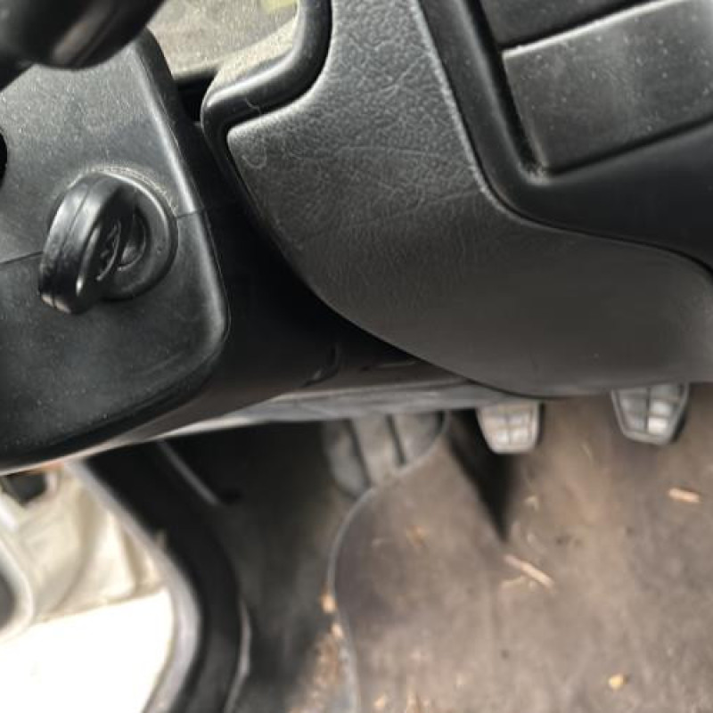 Porte avant gauche VOLKSWAGEN POLO 3 Photo n°18