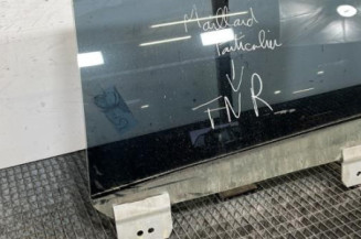 Vitre arriere gauche CITROEN C6