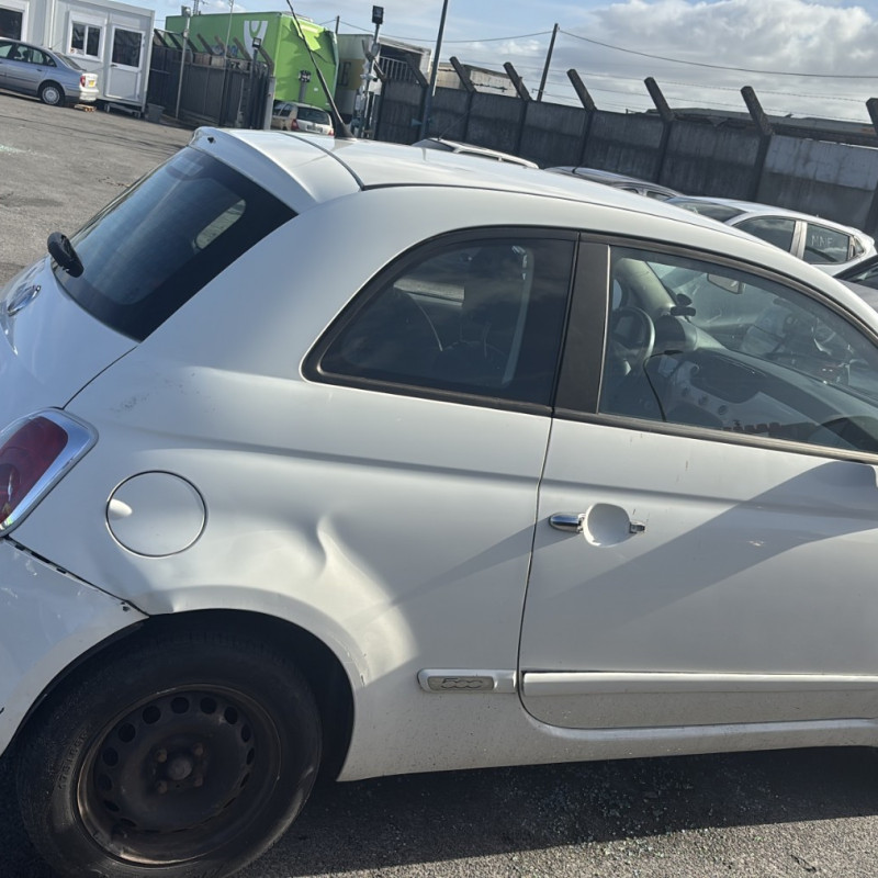 FIAT 500 2 PHASE 1 1.2i - 8V Photo n°22