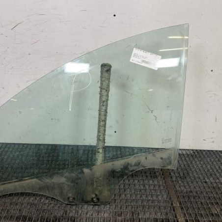 Vitre avant gauche DACIA SANDERO 2 Photo n°1