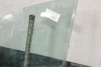 Vitre avant gauche DACIA SANDERO 2