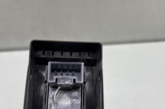 Interrupteur de leve vitre avant droit VOLKSWAGEN GOLF 6