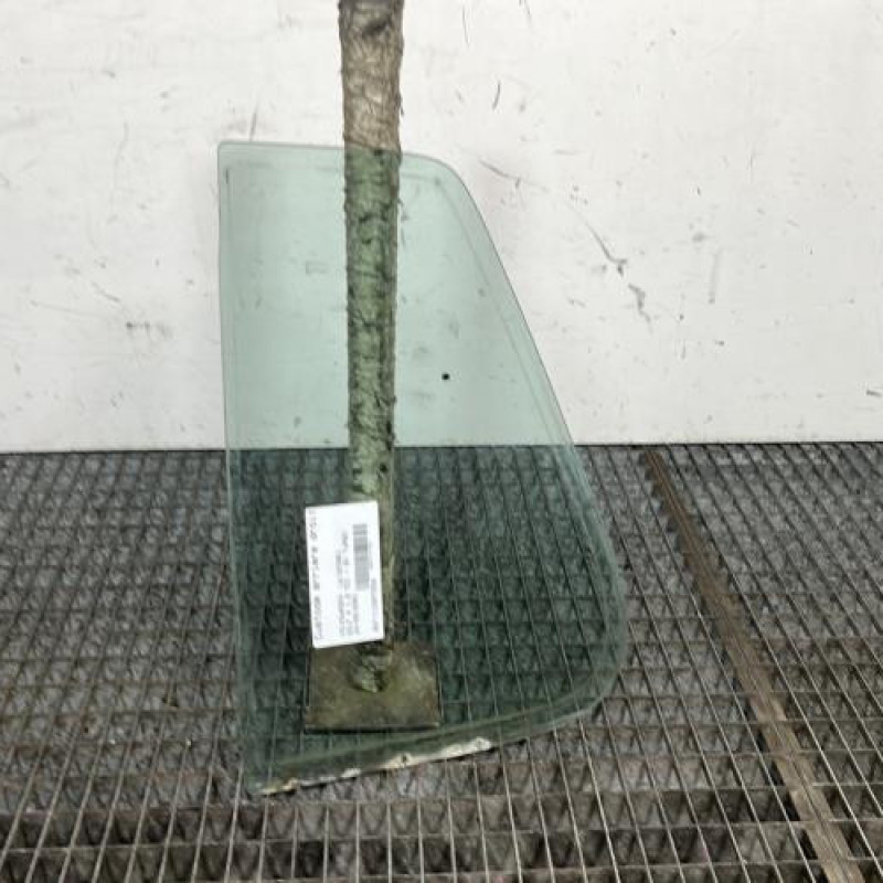 Custode arriere droit (porte) VOLKSWAGEN GOLF 4 Photo n°4