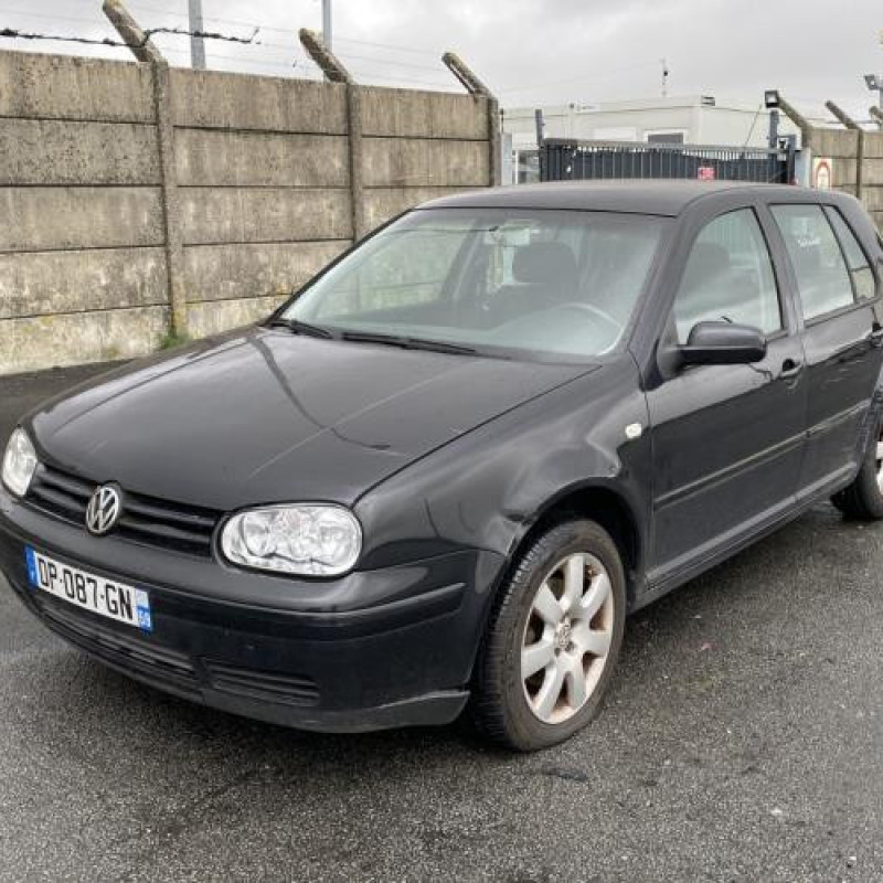 Vitre avant gauche VOLKSWAGEN GOLF 4 Photo n°5