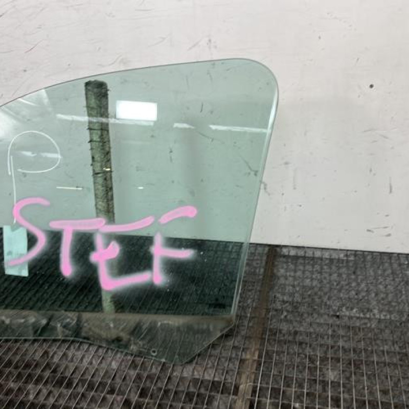 Vitre avant gauche CITROEN C3 PICASSO Photo n°3