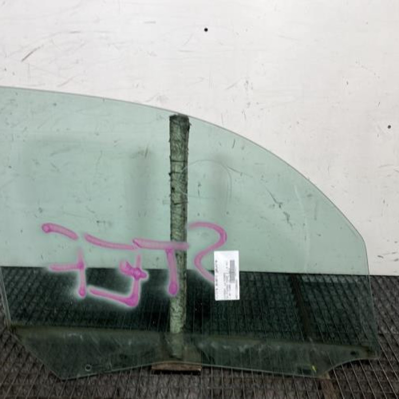 Vitre avant gauche CITROEN C3 PICASSO Photo n°4