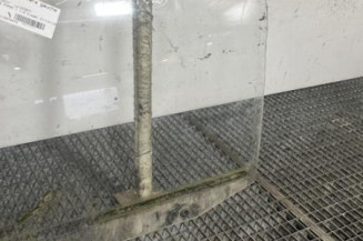 Vitre arriere gauche PEUGEOT 306