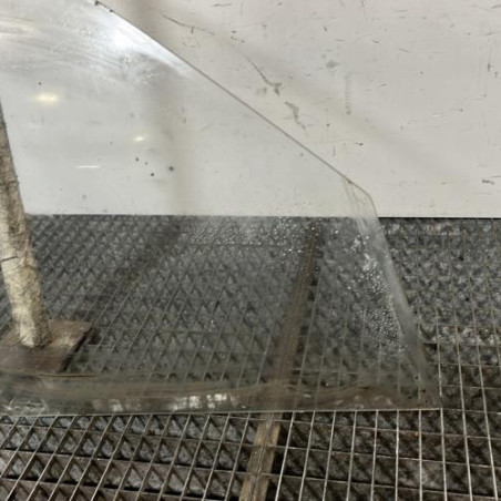 Vitre avant droit PEUGEOT 306