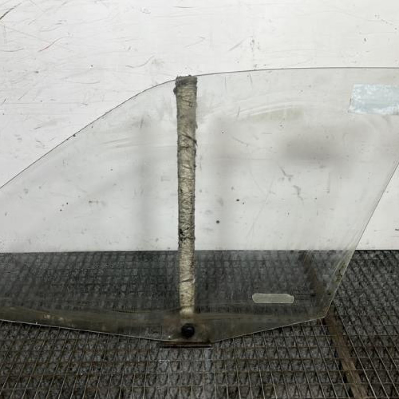 Vitre avant droit PEUGEOT 306 Photo n°4