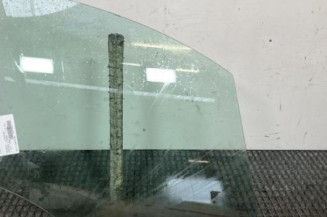 Vitre avant droit PEUGEOT PARTNER 2 Photo n°1