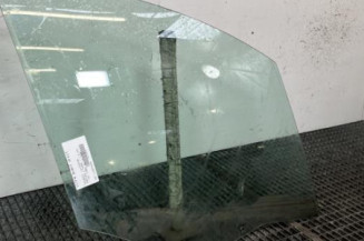 Vitre avant droit PEUGEOT PARTNER 2