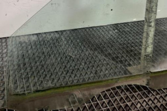 Vitre avant gauche SKODA FABIA 1