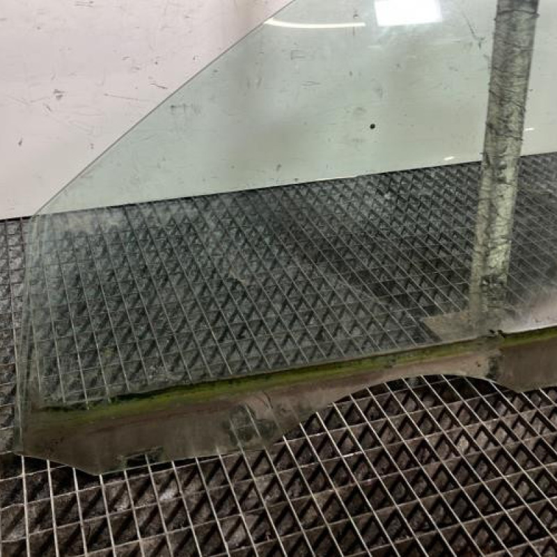 Vitre avant gauche SKODA FABIA 1 Photo n°2